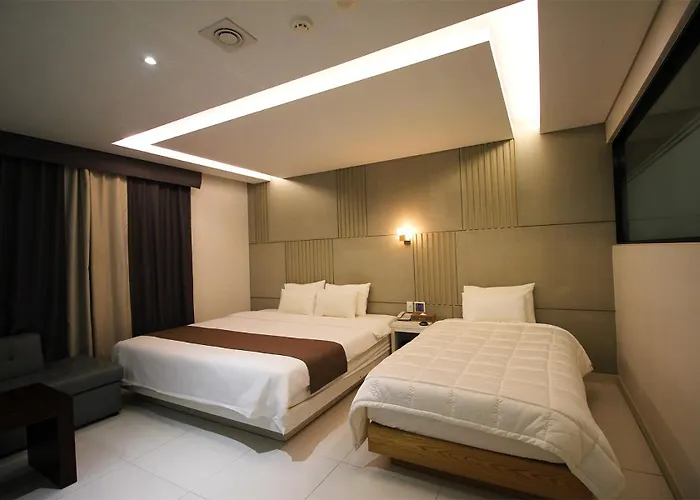 Seattle B 3* Busan