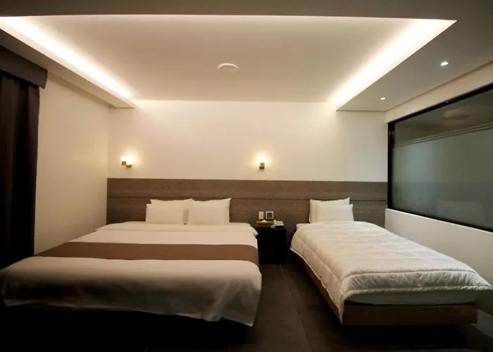 Seattle B 3* Busan