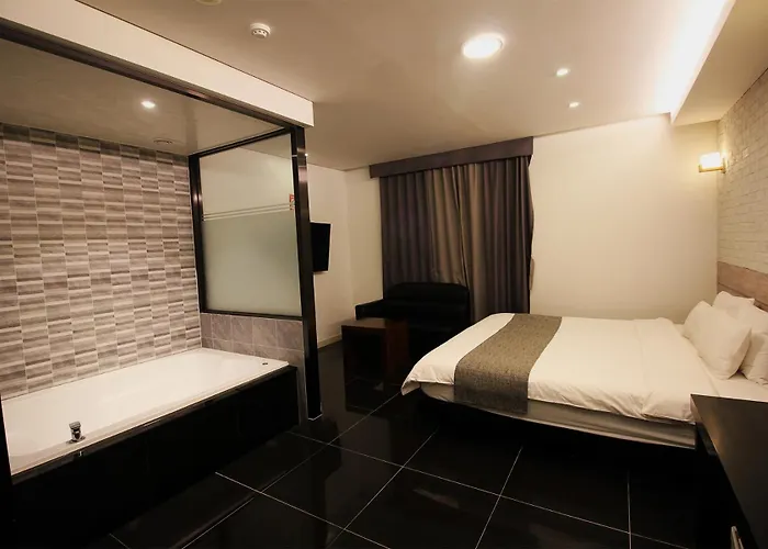 Hotel Seattle B 3*